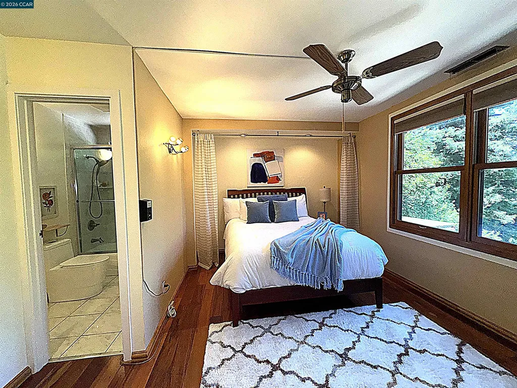 163 El Toyonal Orinda CA 94563