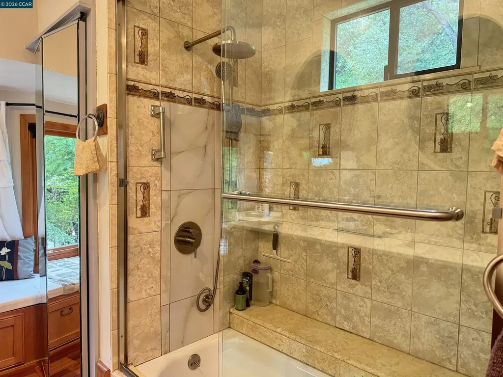 163 El Toyonal Orinda CA 94563