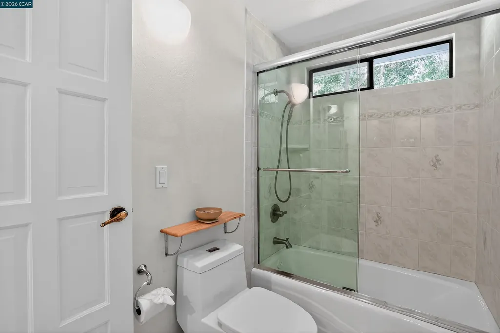 163 El Toyonal Orinda CA 94563