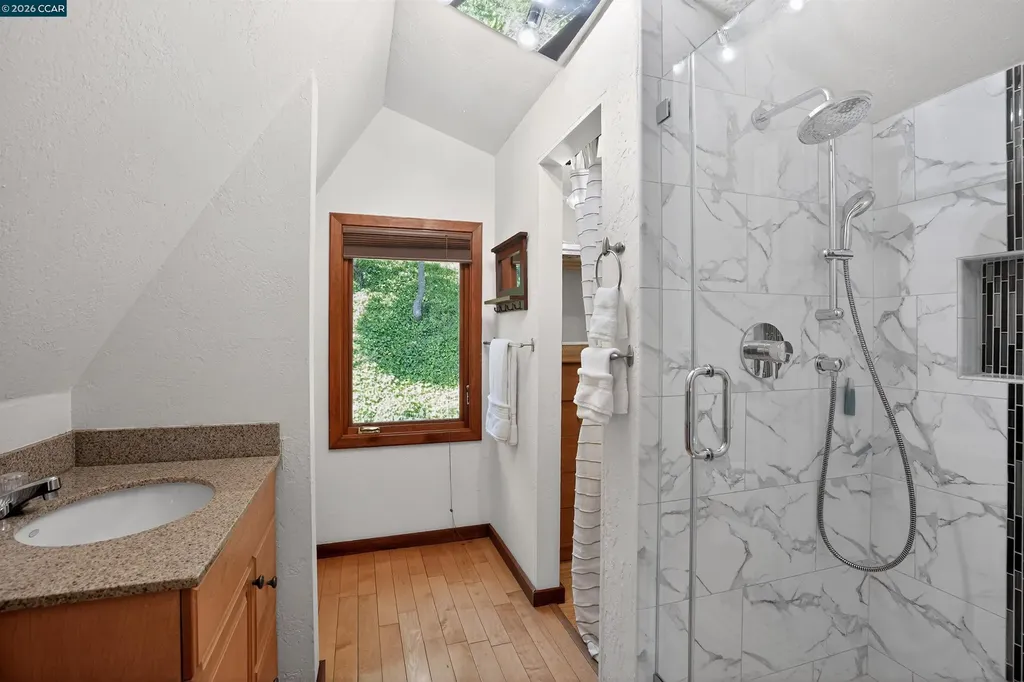 163 El Toyonal Orinda CA 94563