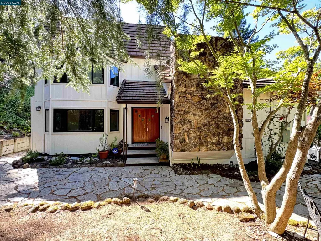 163 El Toyonal Orinda CA 94563