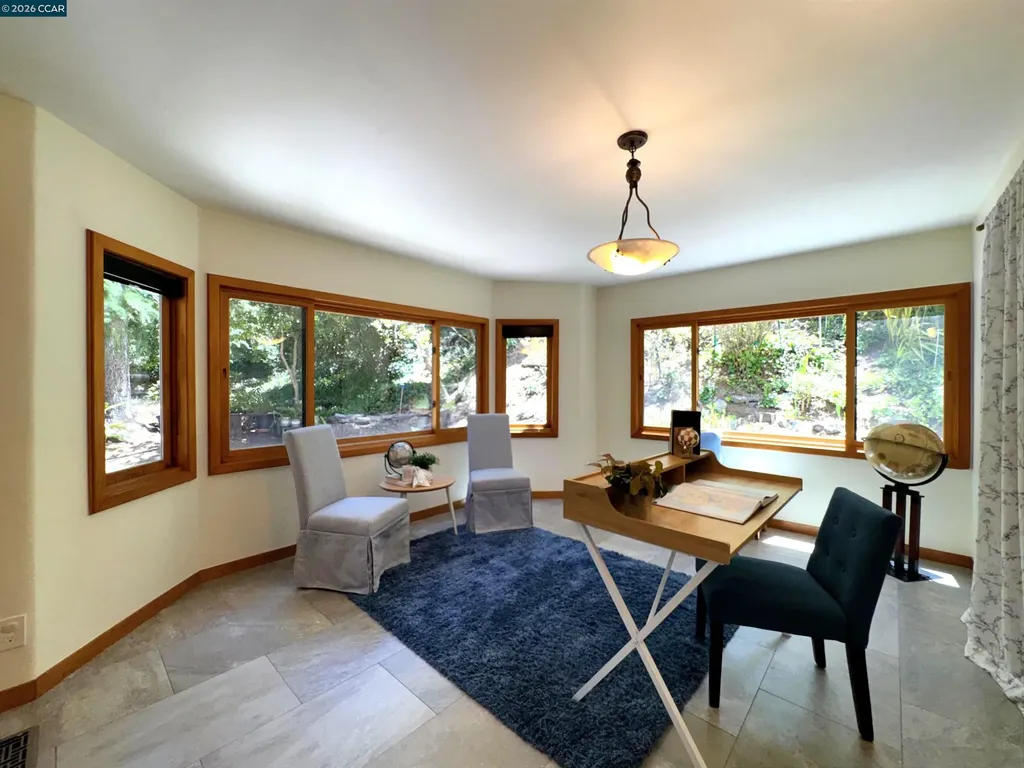 163 El Toyonal Orinda CA 94563