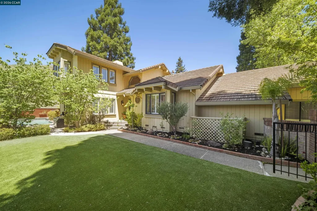 951 Redwood Drive Danville CA 94506