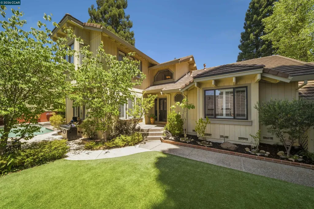 951 Redwood Drive Danville CA 94506