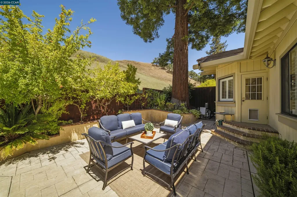 951 Redwood Drive Danville CA 94506