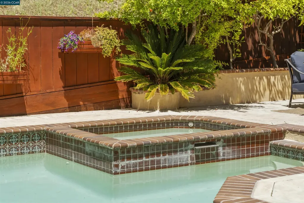 951 Redwood Drive Danville CA 94506