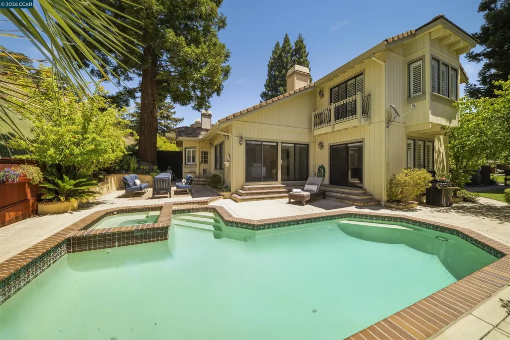 951 Redwood Drive Danville CA 94506