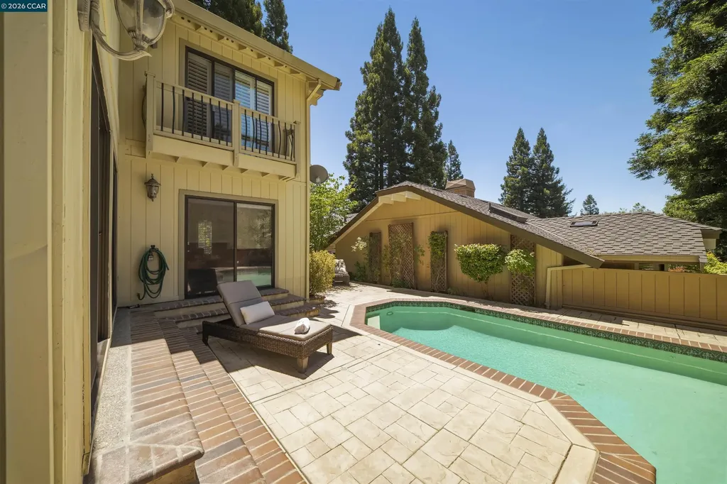 951 Redwood Drive Danville CA 94506