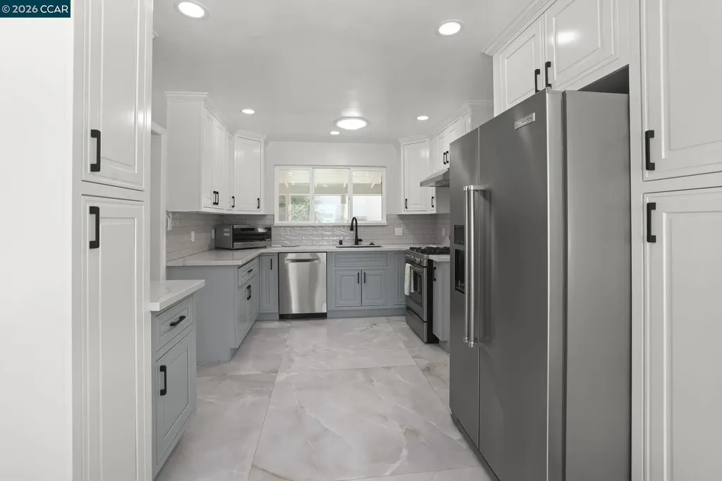 1051 San Rafael San Leandro CA 94577