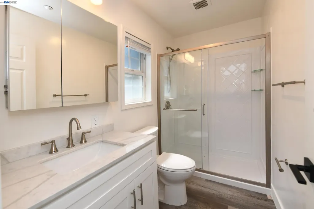 534 Adams Street Albany CA 94706