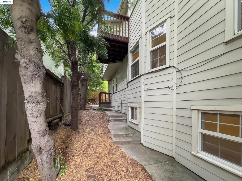 534 Adams Street Albany CA 94706