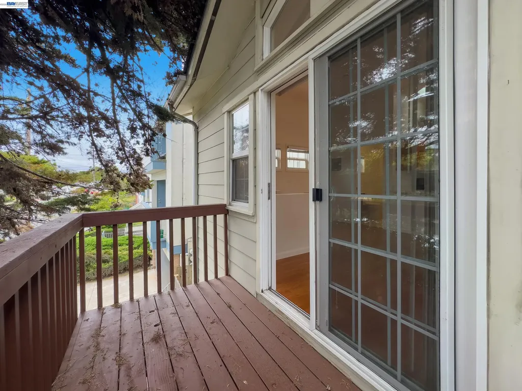 534 Adams Street Albany CA 94706