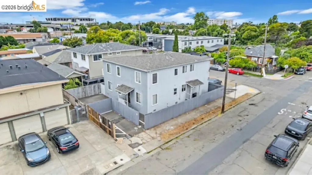 978 75th Avenue Oakland CA 94621