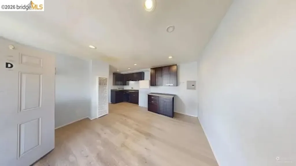 978 75th Avenue Oakland CA 94621