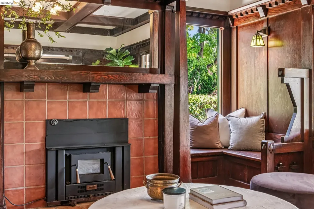 2953 Hillegass Avenue Berkeley CA 94705