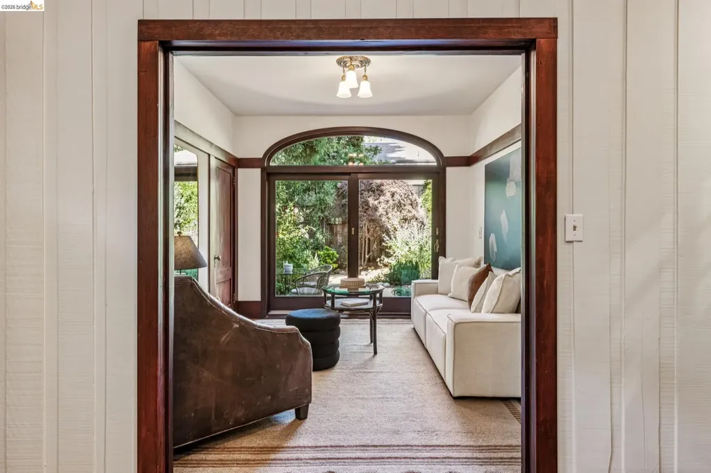 2953 Hillegass Avenue Berkeley CA 94705