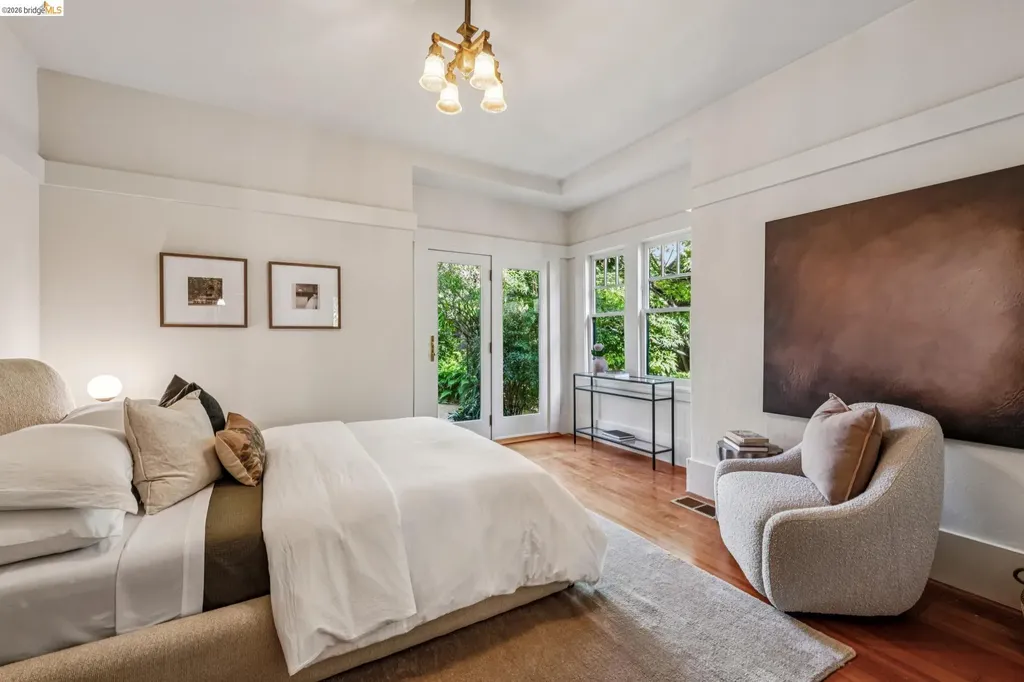 2953 Hillegass Avenue Berkeley CA 94705