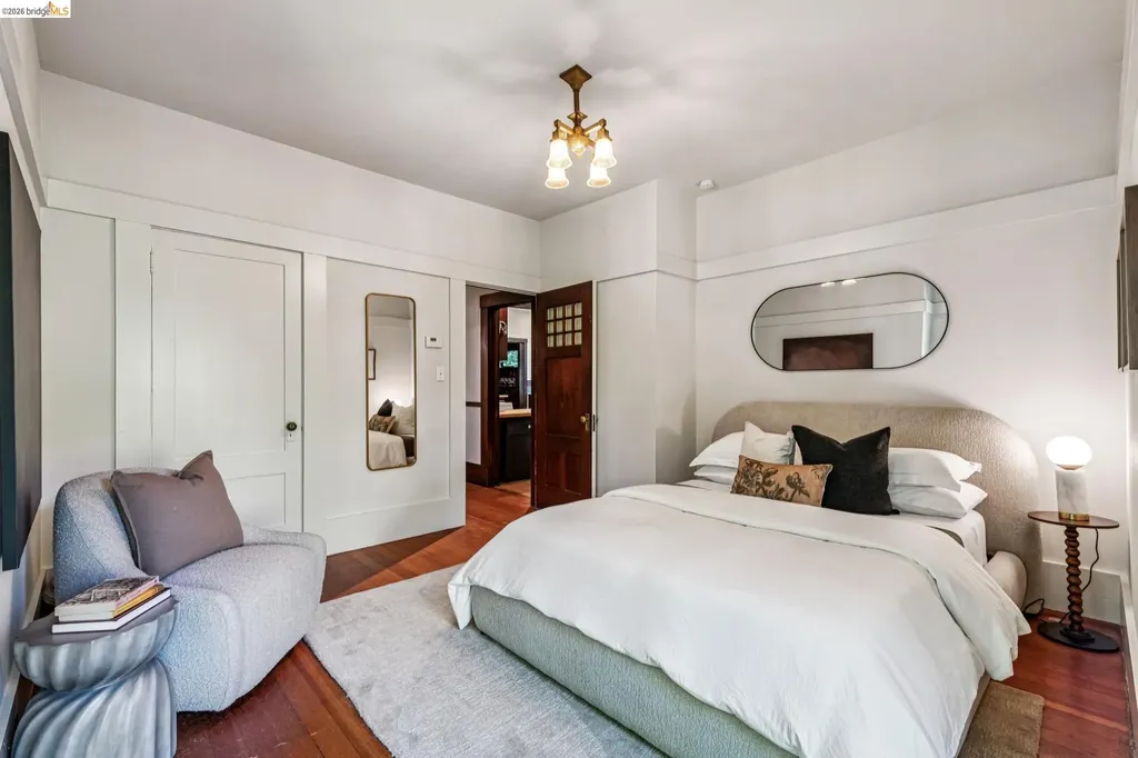 2953 Hillegass Avenue Berkeley CA 94705