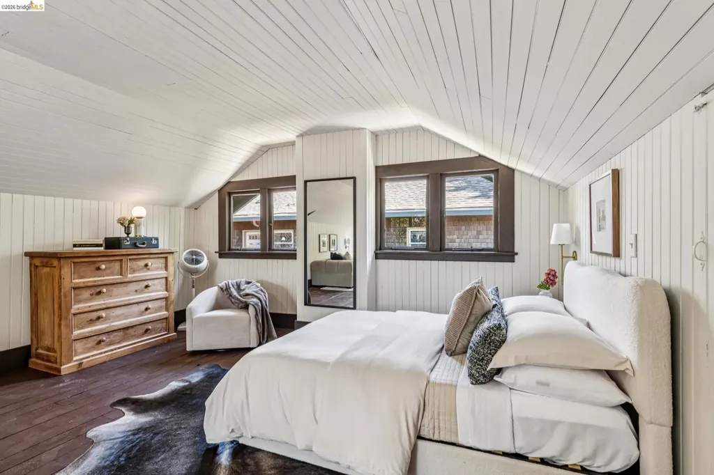 2953 Hillegass Avenue Berkeley CA 94705