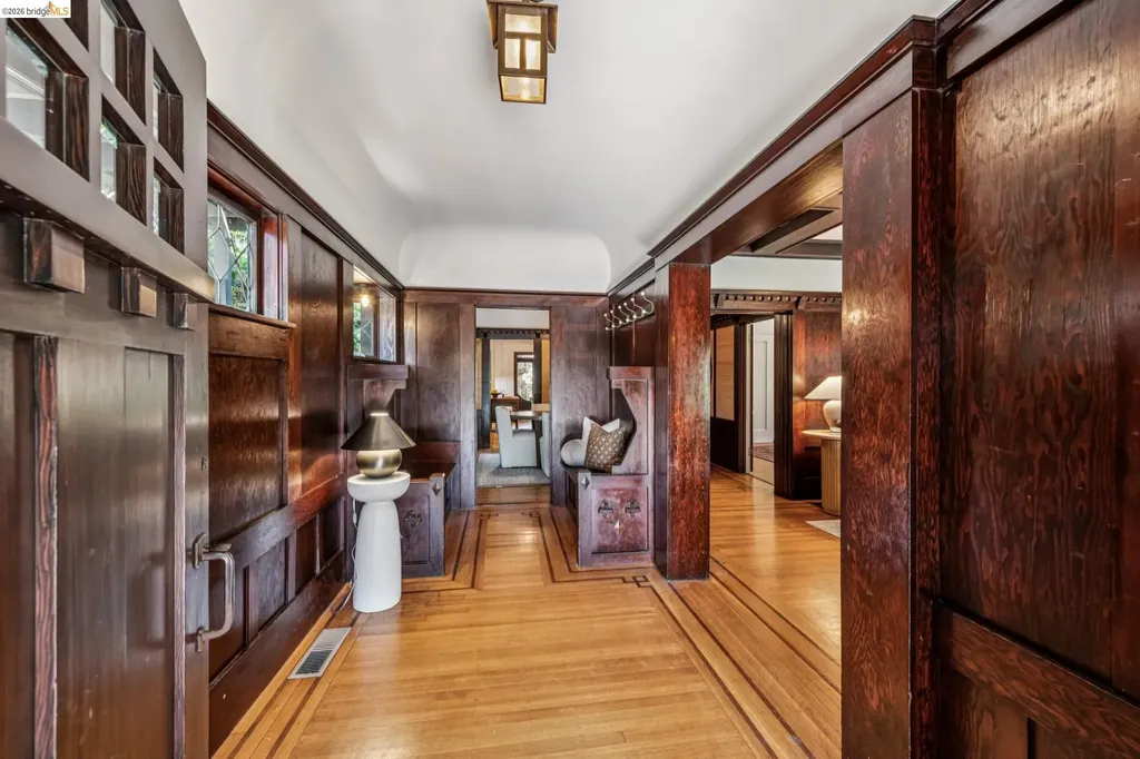 2953 Hillegass Avenue Berkeley CA 94705