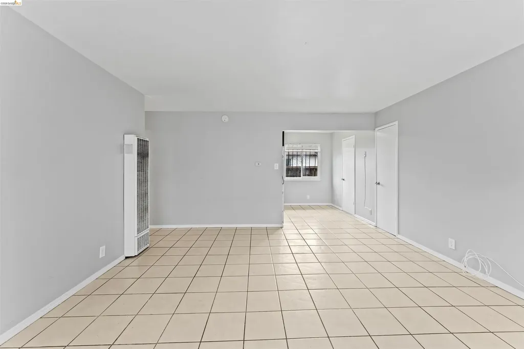 2256 83rd Avenue Oakland CA 94605