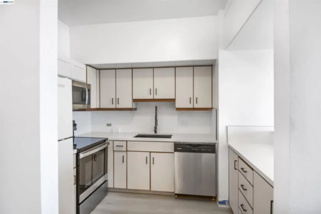 6363 Christie Avenue Emeryville CA 94608