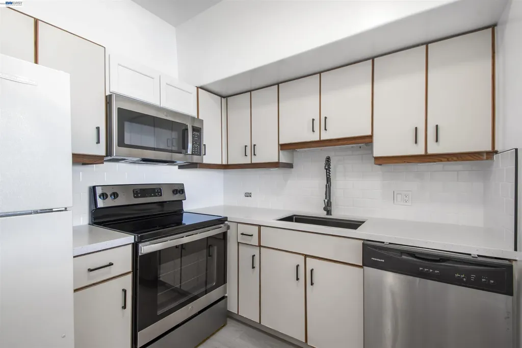 6363 Christie Avenue Emeryville CA 94608
