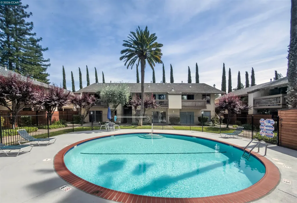 2738 Oak Road Walnut Creek CA 94597