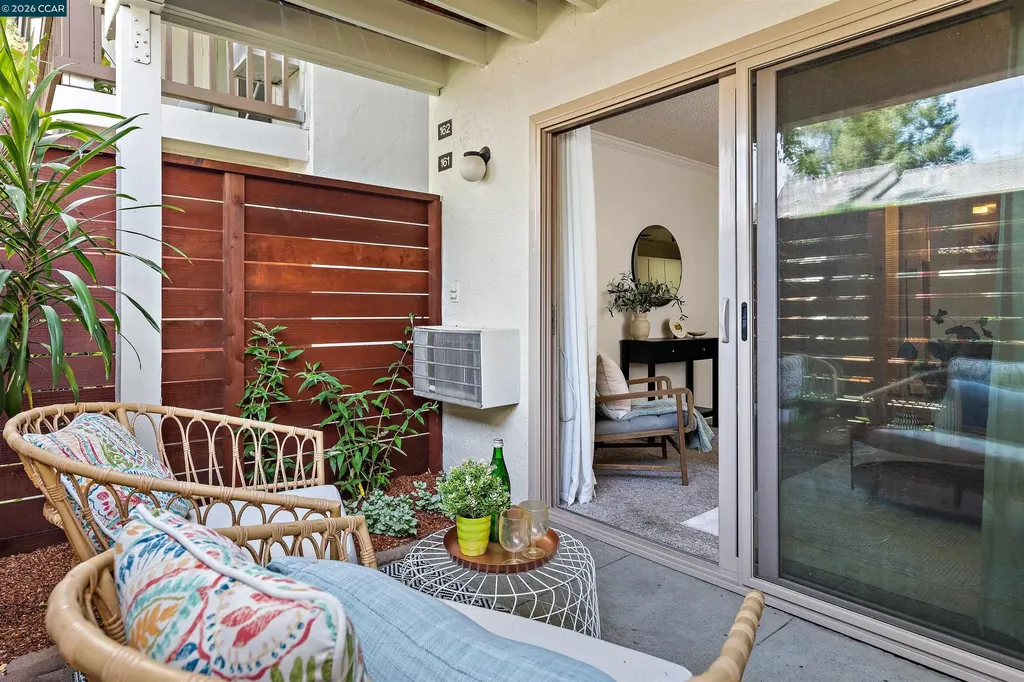 2738 Oak Road Walnut Creek CA 94597