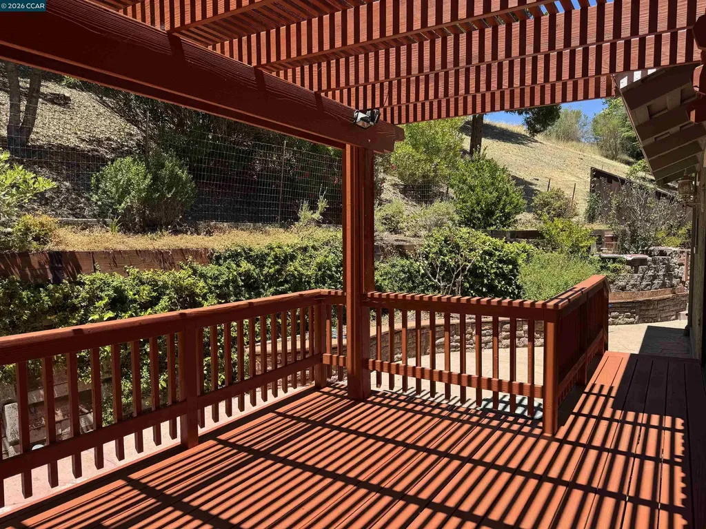 117 Merion Terrace Moraga CA 94556