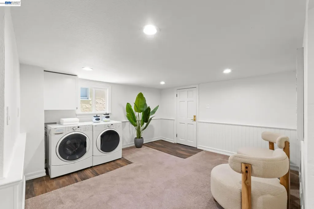 5869 Picardy Drive Oakland CA 94605