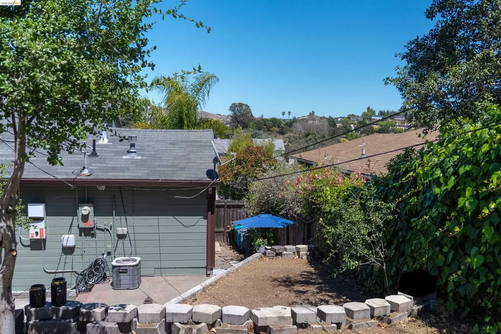 11 Fairview Avenue Vallejo CA 94590