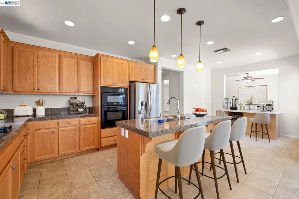 6217 Crystal Springs Circle Discovery Bay CA 94505