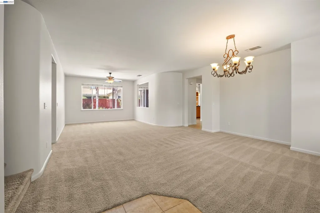 6217 Crystal Springs Circle Discovery Bay CA 94505