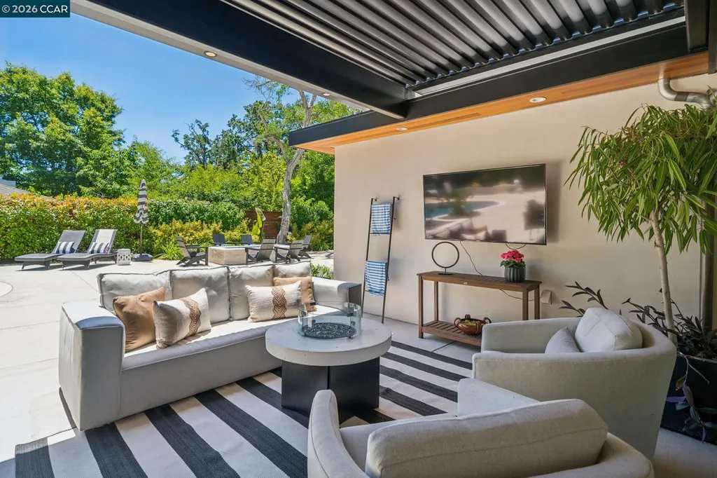 3646 Happy Valley Road Lafayette CA 94549