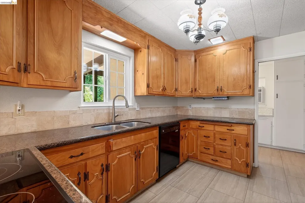 2148 Frederick Street Concord CA 94520