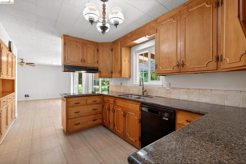 2148 Frederick Street Concord CA 94520