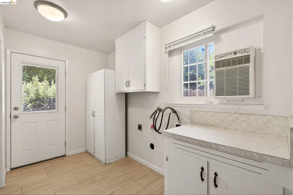 2148 Frederick Street Concord CA 94520