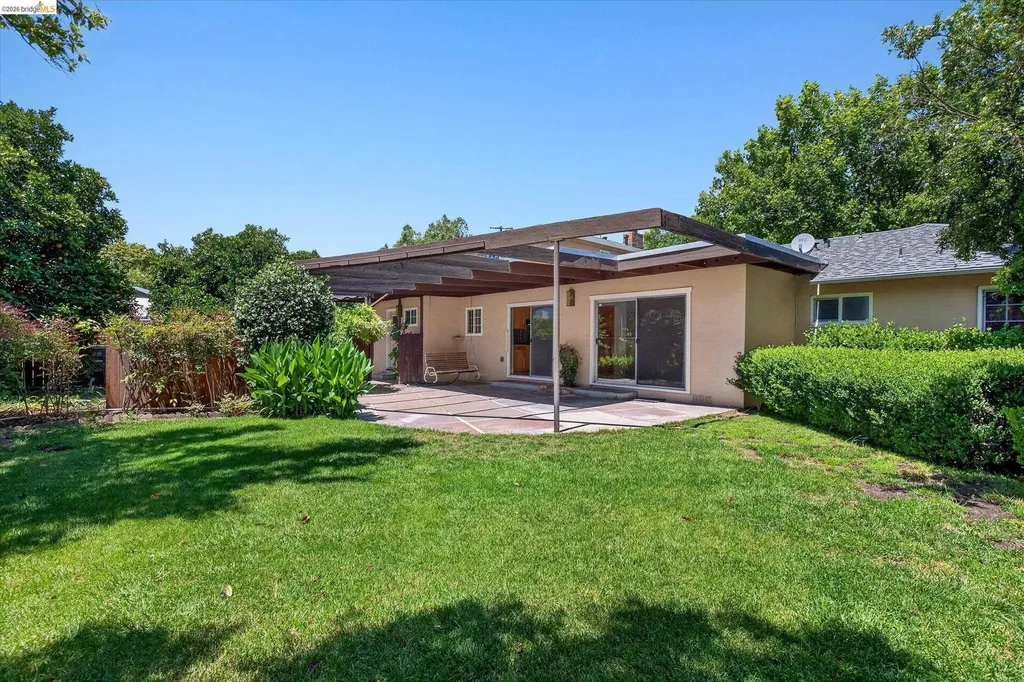 2148 Frederick Street Concord CA 94520