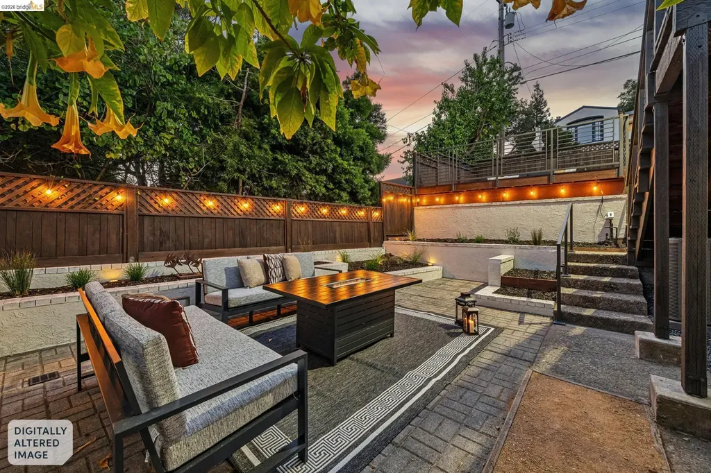 921 Underhills Road Oakland CA 94610
