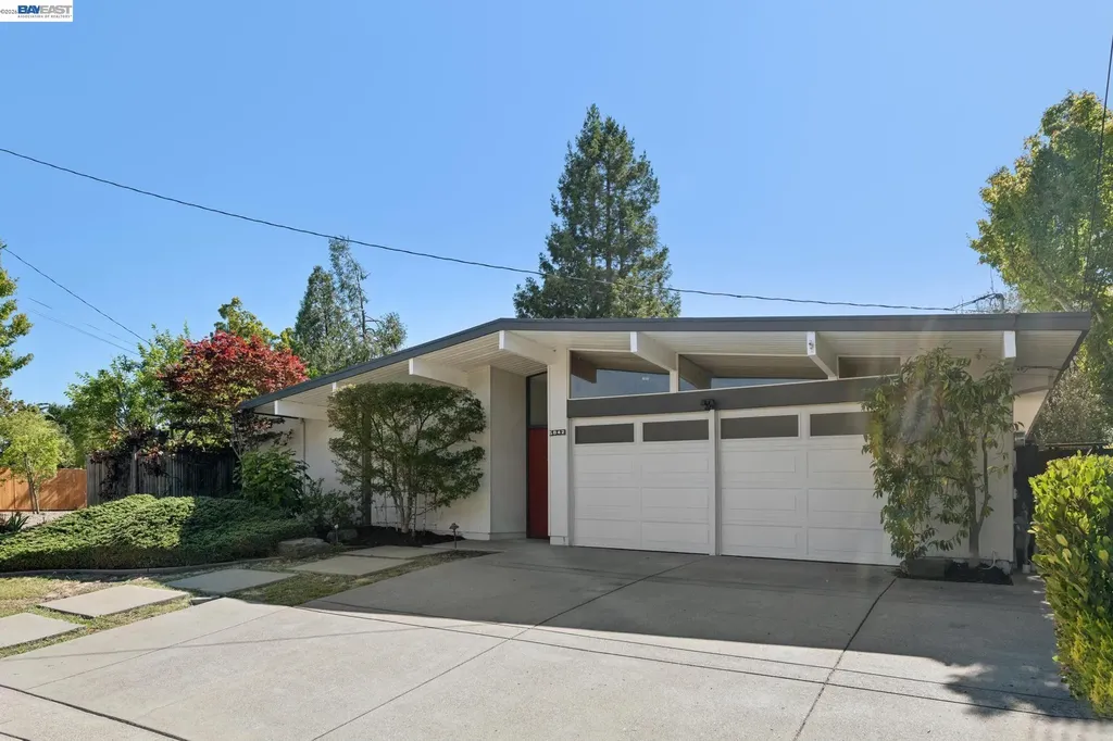 5842 Highwood Road Castro Valley CA 94552