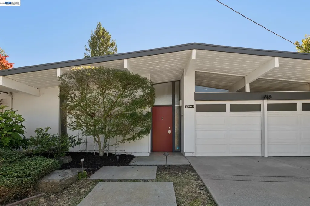5842 Highwood Road Castro Valley CA 94552