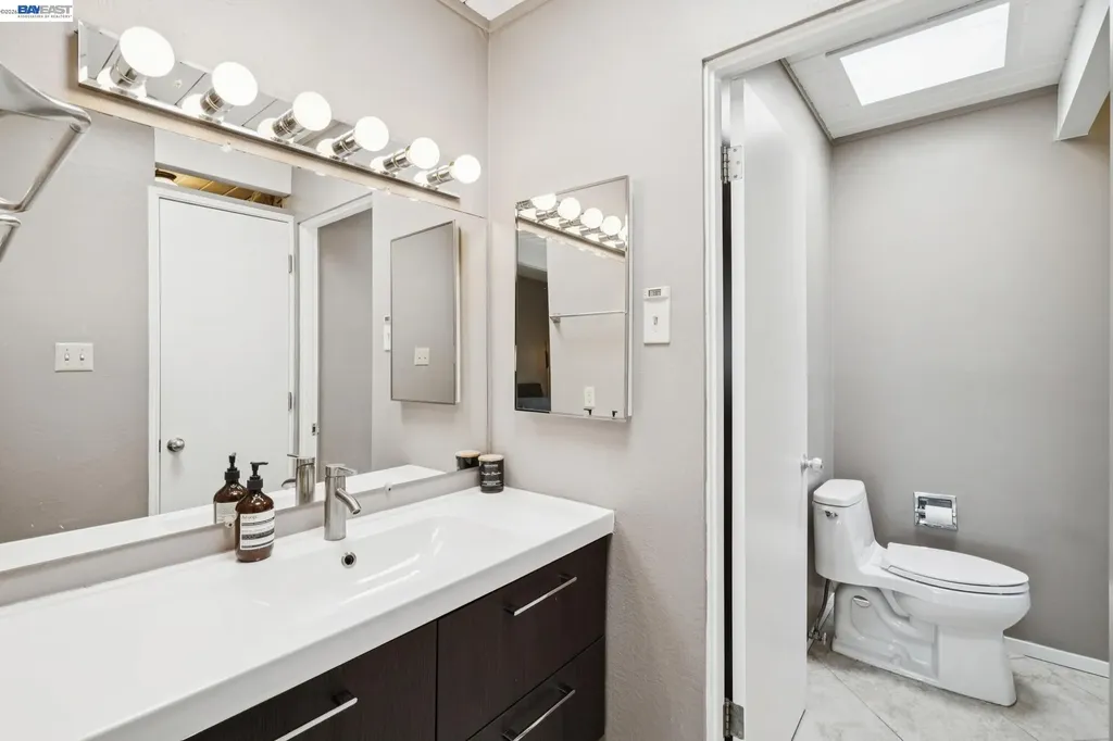 5842 Highwood Road Castro Valley CA 94552