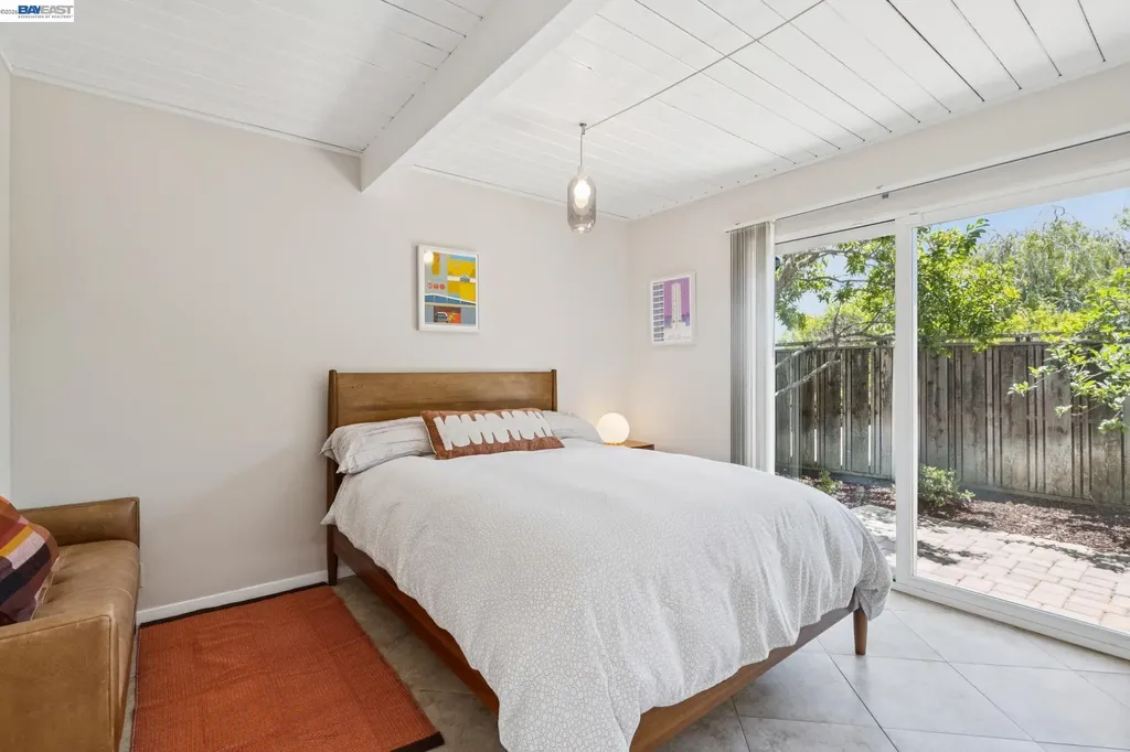 5842 Highwood Road Castro Valley CA 94552