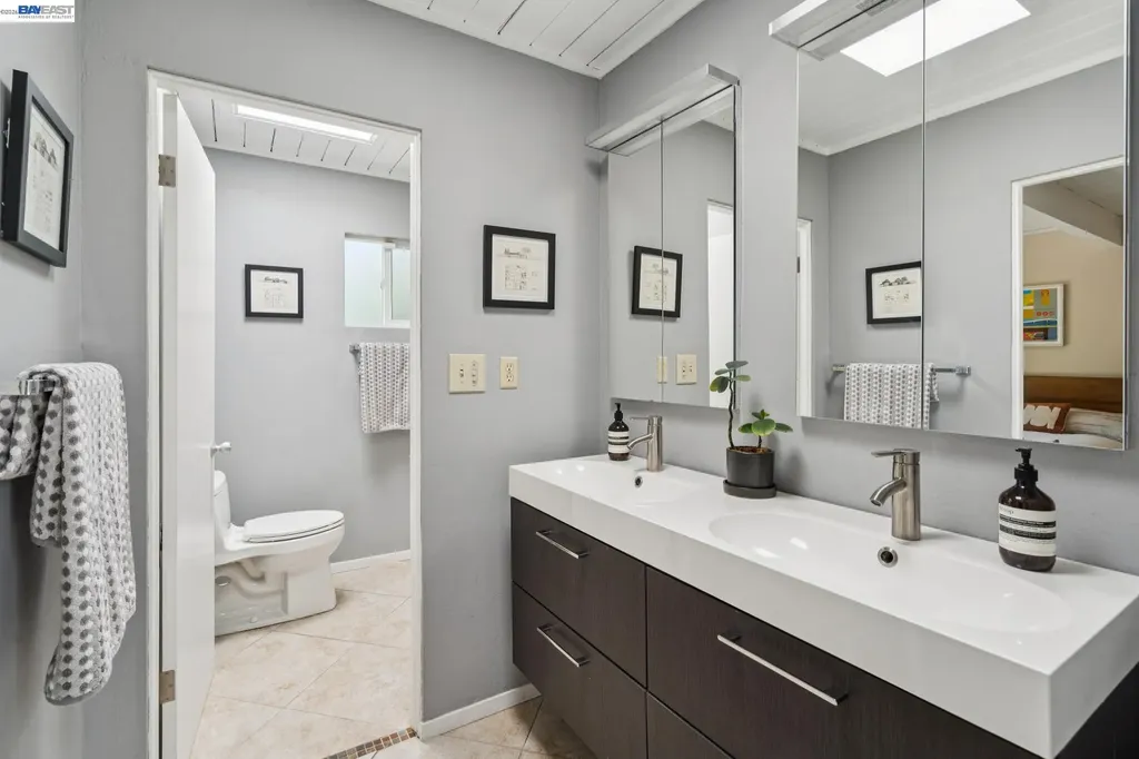 5842 Highwood Road Castro Valley CA 94552
