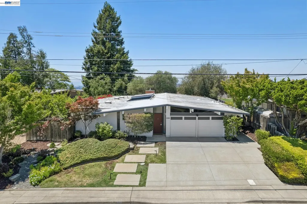 5842 Highwood Road Castro Valley CA 94552