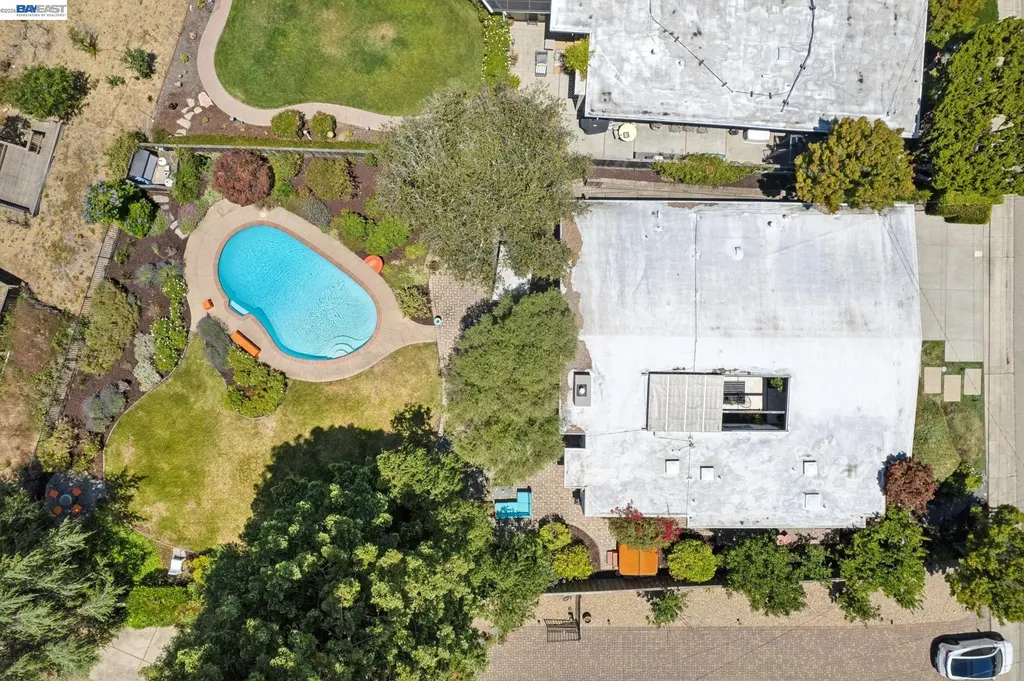 5842 Highwood Road Castro Valley CA 94552