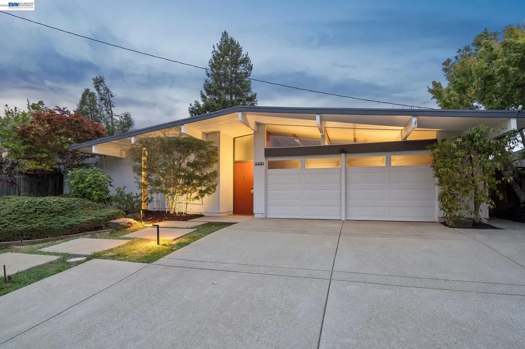 5842 Highwood Road Castro Valley CA 94552