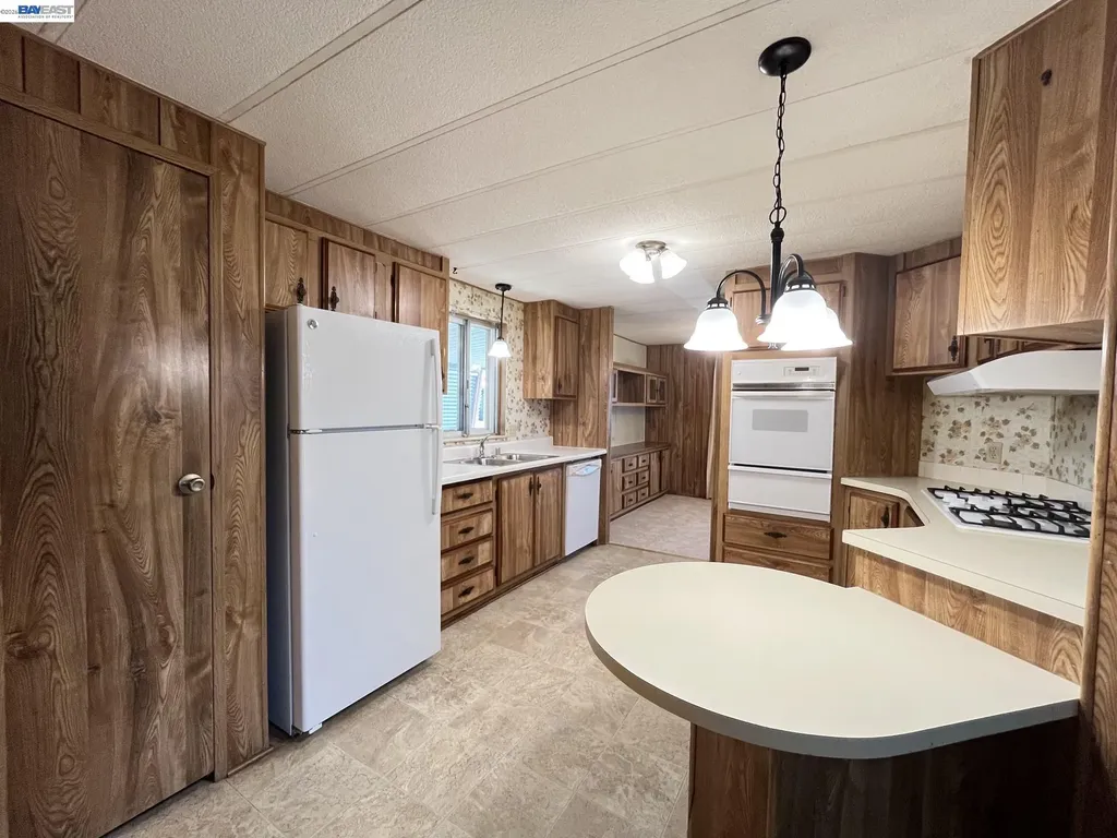 4141 Deep Creek Road Fremont CA 94555