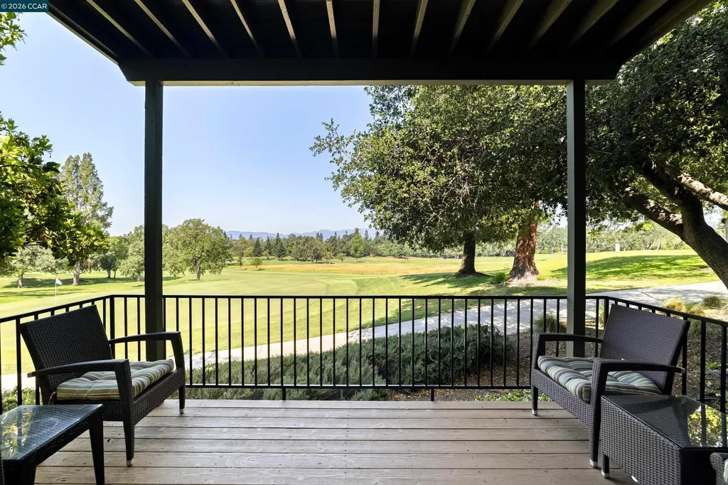 850 Acorn Way Napa CA 94558